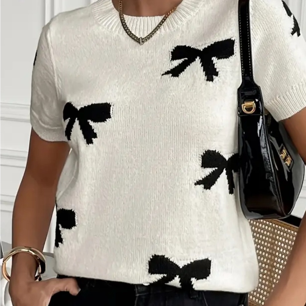 Knit sweater butterflies short sleeve XL